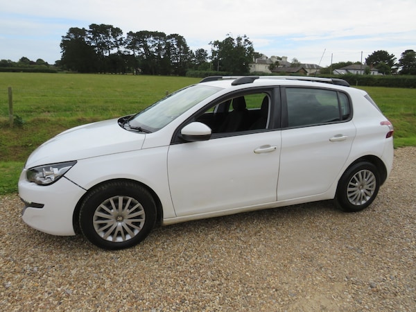 Used Peugeot 308 2017 for sale - 71883145: Photo 24