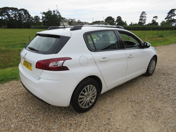 Used Peugeot 308 2017 for sale - 71883145: Photo 7