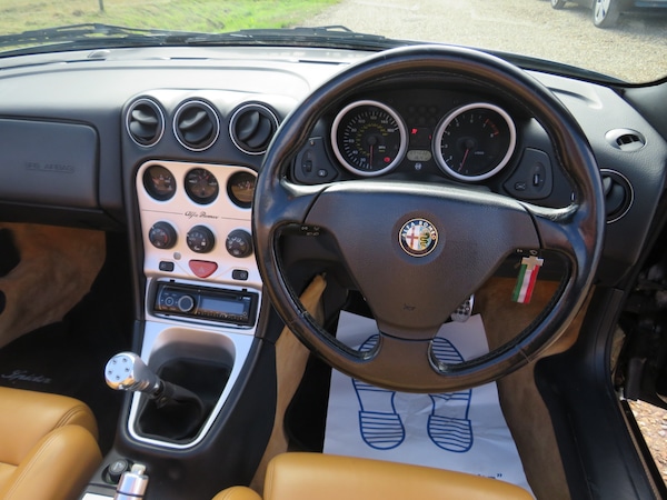 Used Alfa Romeo Spider 2001 for sale - 75715432: Photo 13