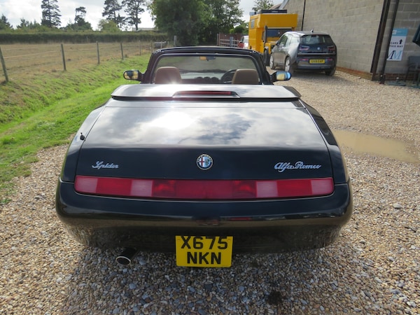 Used Alfa Romeo Spider 2001 for sale - 75715432: Photo 14