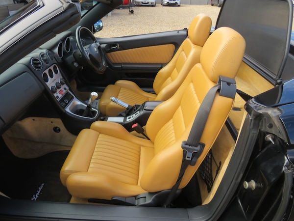 Used Alfa Romeo Spider 2001 for sale - 75715432: Photo 16