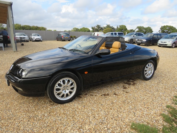Used Alfa Romeo Spider 2001 for sale - 75715432: Photo 21
