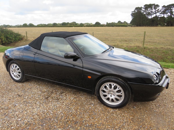 Used Alfa Romeo Spider 2001 for sale - 75715432: Photo 41
