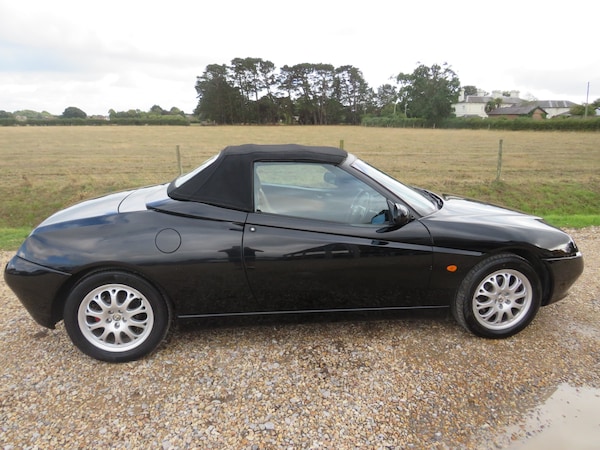 Used Alfa Romeo Spider 2001 for sale - 75715432: Photo 42