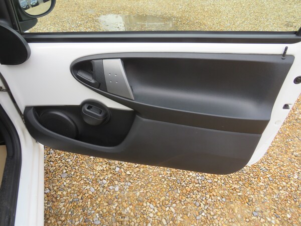 Used Citroen C1 2013 for sale - 72363648: Photo 13