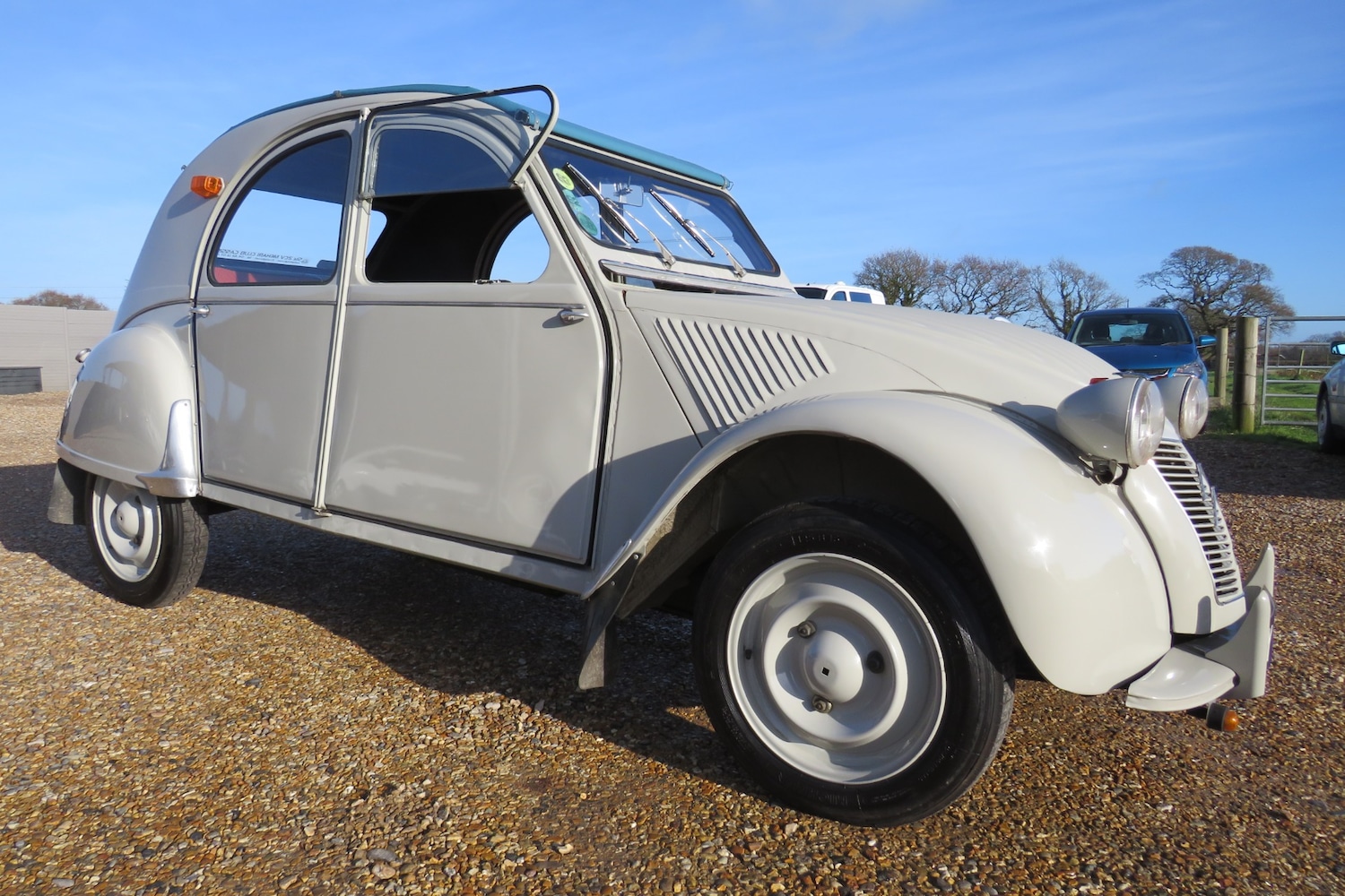 Used Citroen 2 CV 1964 for sale - 75077324: Photo 88