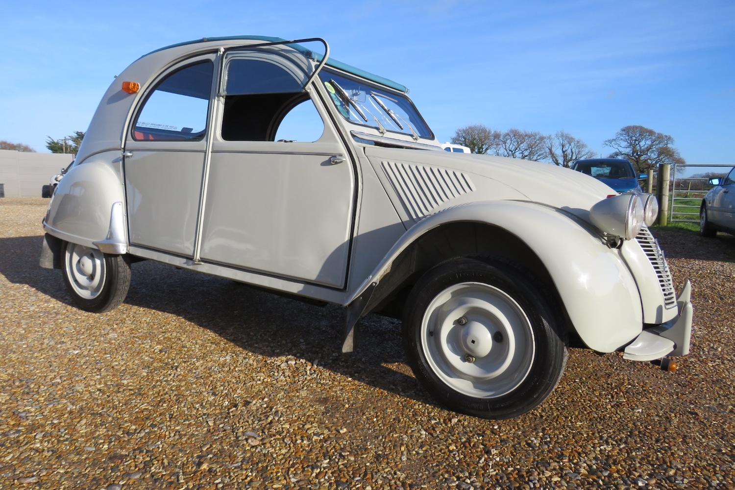 Used Citroen 2 CV 1964 for sale - 75077324: Photo 89