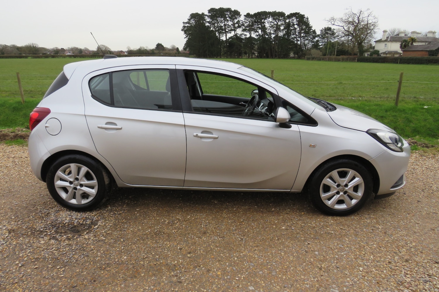 Used Vauxhall Corsa 2018 for sale - 77581542: Photo 3