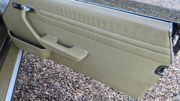 Used Mercedes-Benz 280 1984 for sale - 61301151: Photo 38