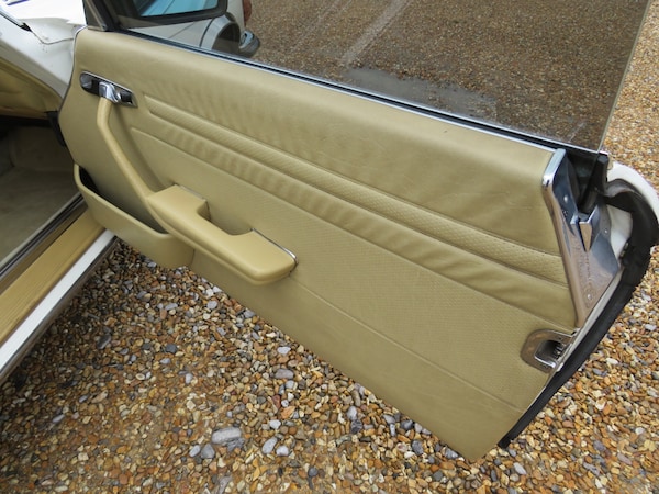 Used Mercedes-Benz 280 1984 for sale - 61301151: Photo 88