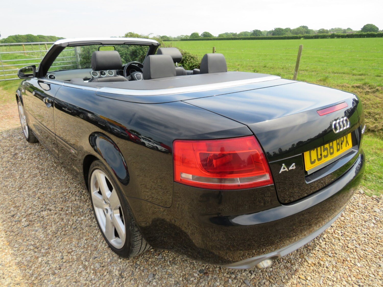 2008 Audi A4 2.0 TDi S LINE 2 DOOR CONVERTIBLE Diesel Manual - Picture 19 of 24