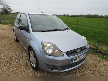 Used Ford Fiesta 2006 for sale - 77901033: Photo