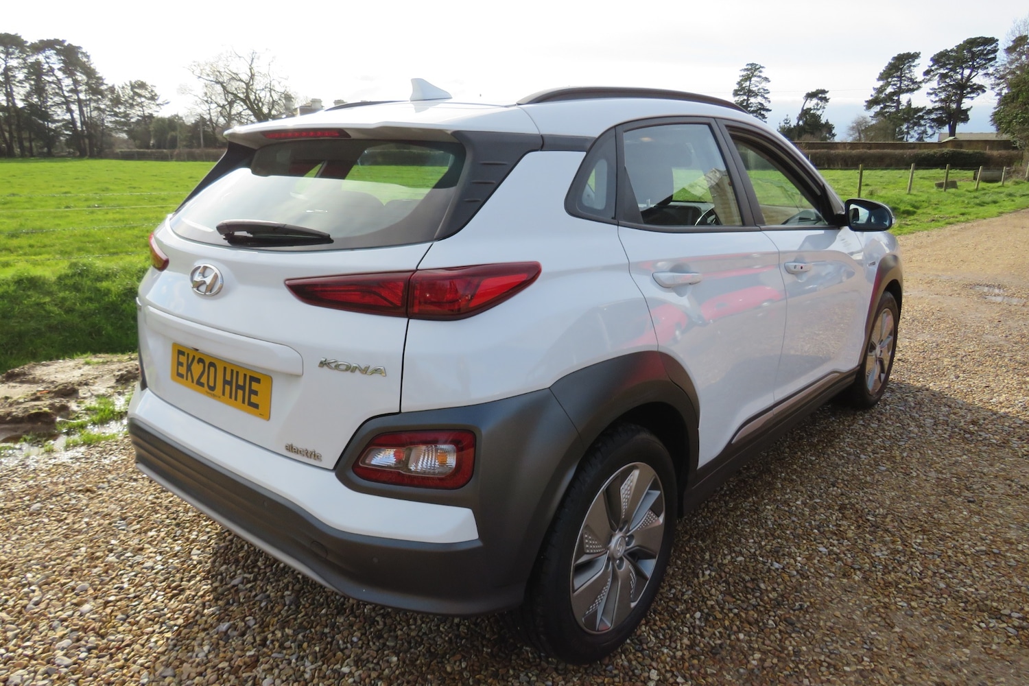 Used Hyundai KONA 2020 for sale - 77404818: Photo 2