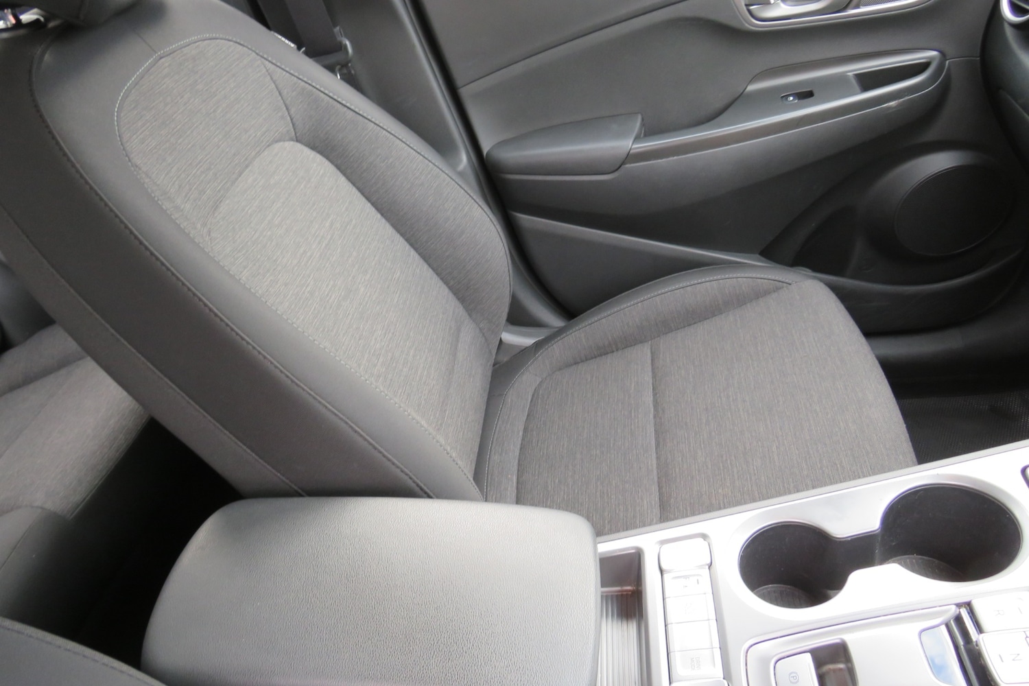 Used Hyundai KONA 2020 for sale - 77404818: Photo 34