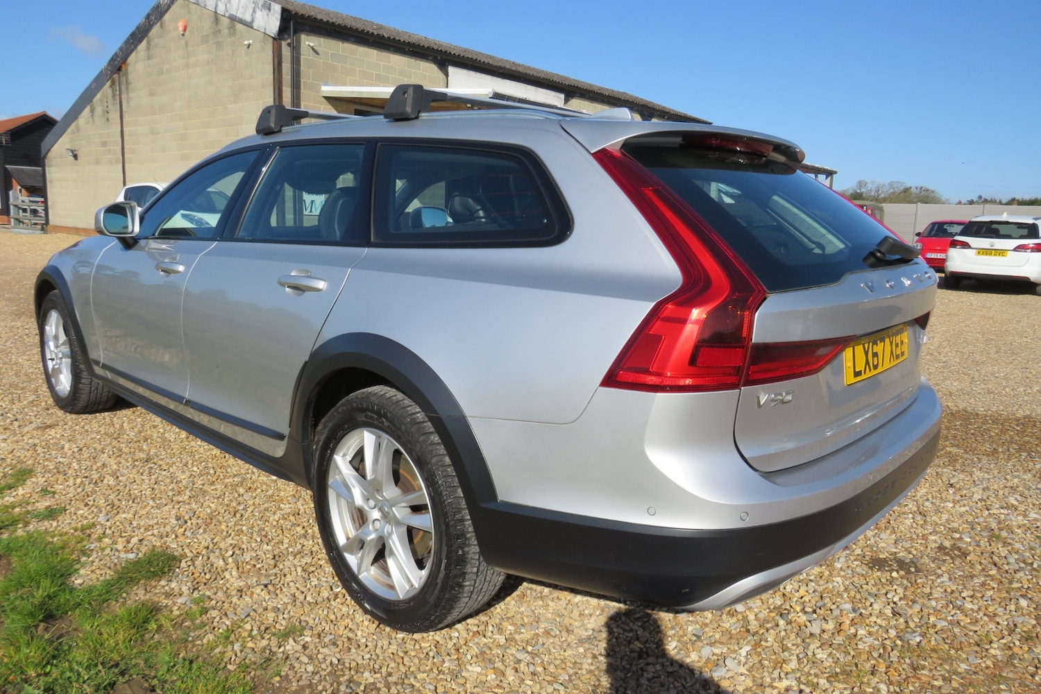 Used Volvo V90 2017 for sale - 78054442: Photo 2