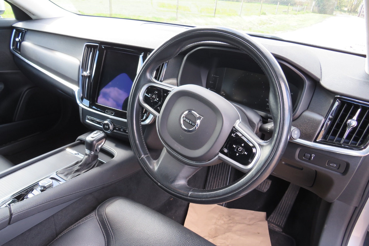 Used Volvo V90 2017 for sale - 78054442: Photo 3