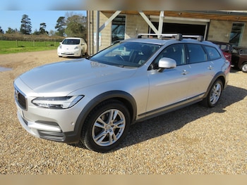 Used Volvo V90 2017 for sale - 78054442: Photo