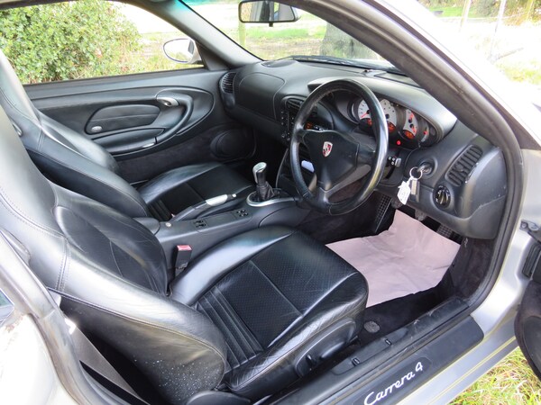 Used Porsche 911 2001 for sale - 72294311: Photo 31