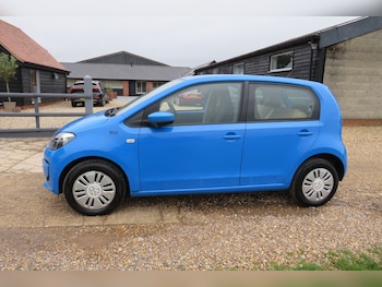 Used Volkswagen up! 2014 for sale - 78882882: Photo