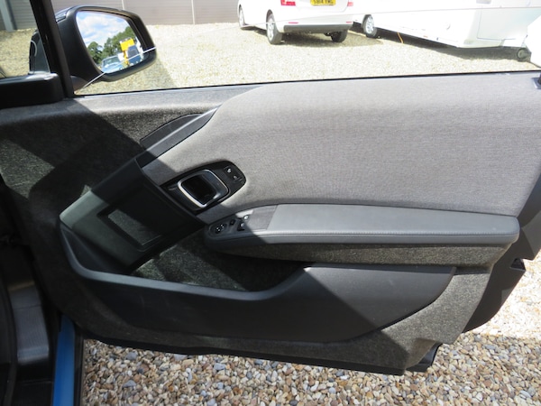 Used BMW i3 2018 for sale - 75170240: Photo 22