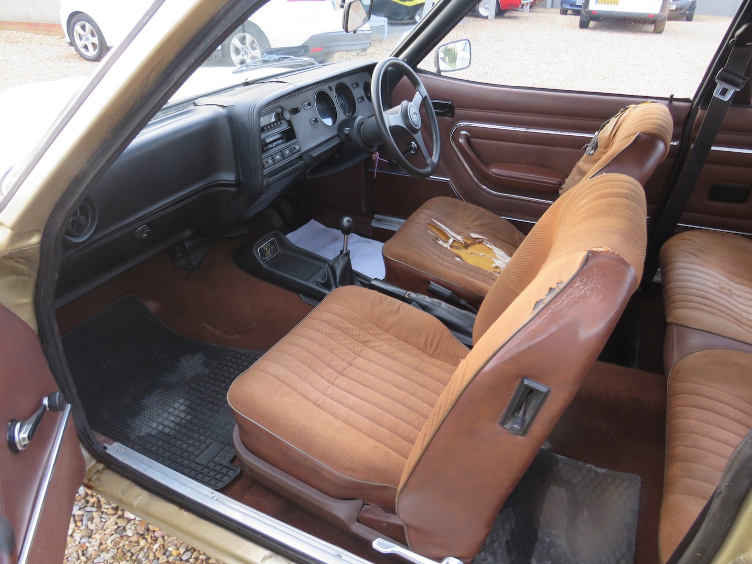 Used Ford Capri 1979 for sale - 75997515: Photo 16