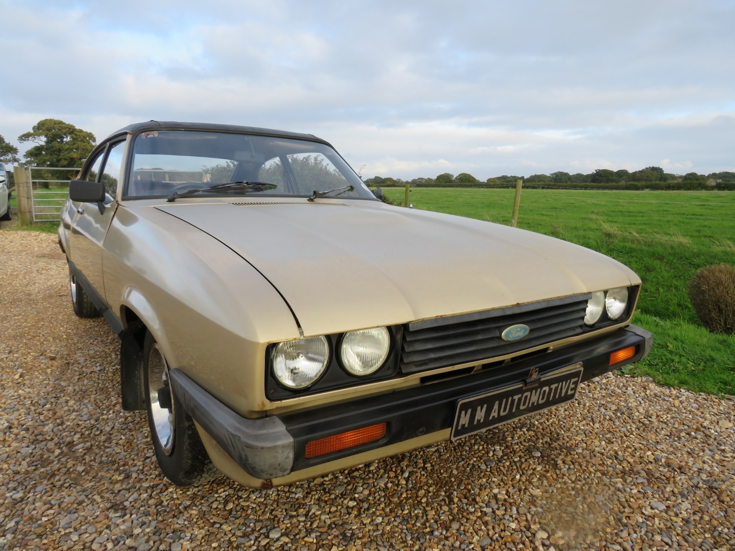 Used Ford Capri 1979 for sale - 75997515: Photo 2