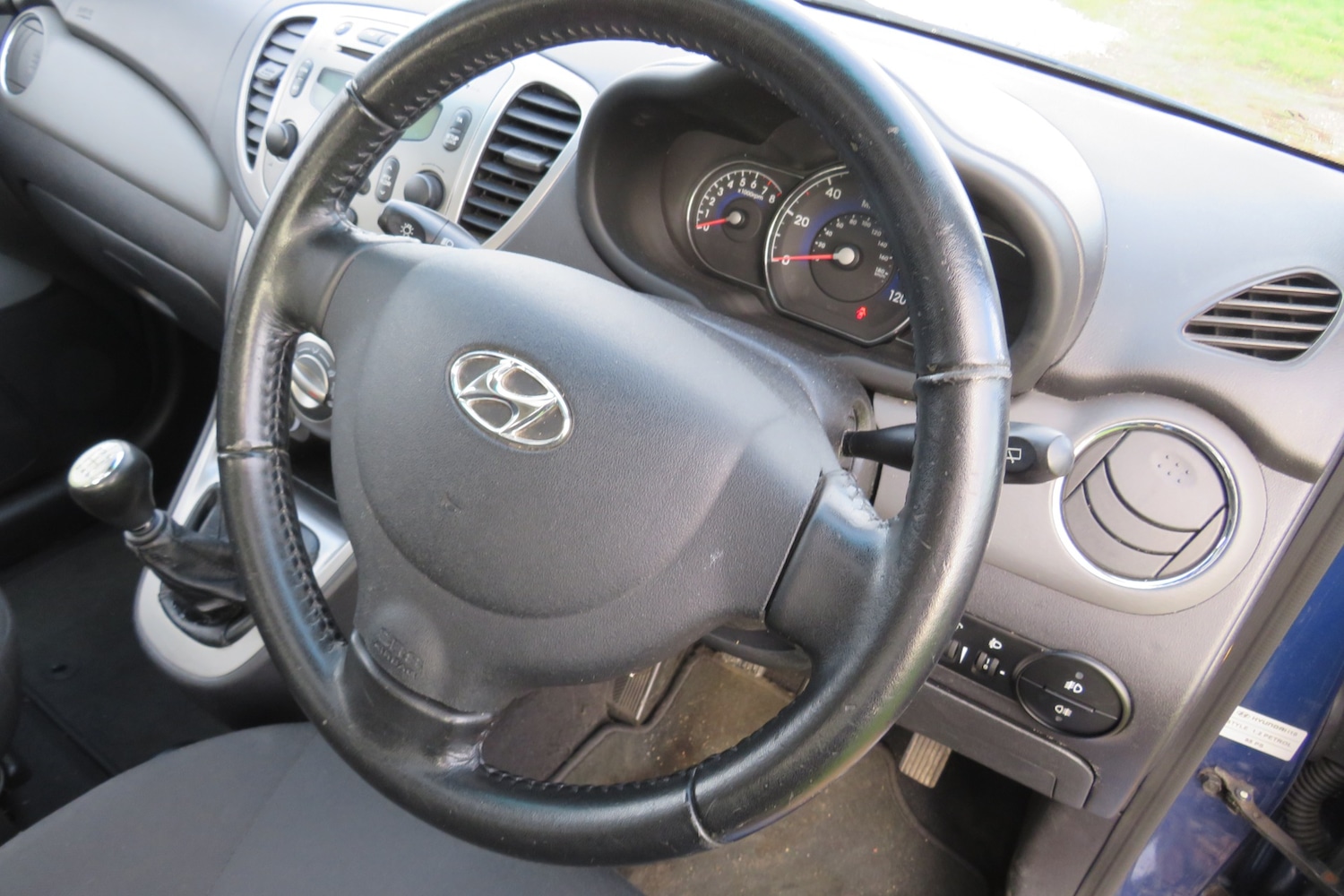 Used Hyundai i10 2012 for sale - 76436593: Photo 10