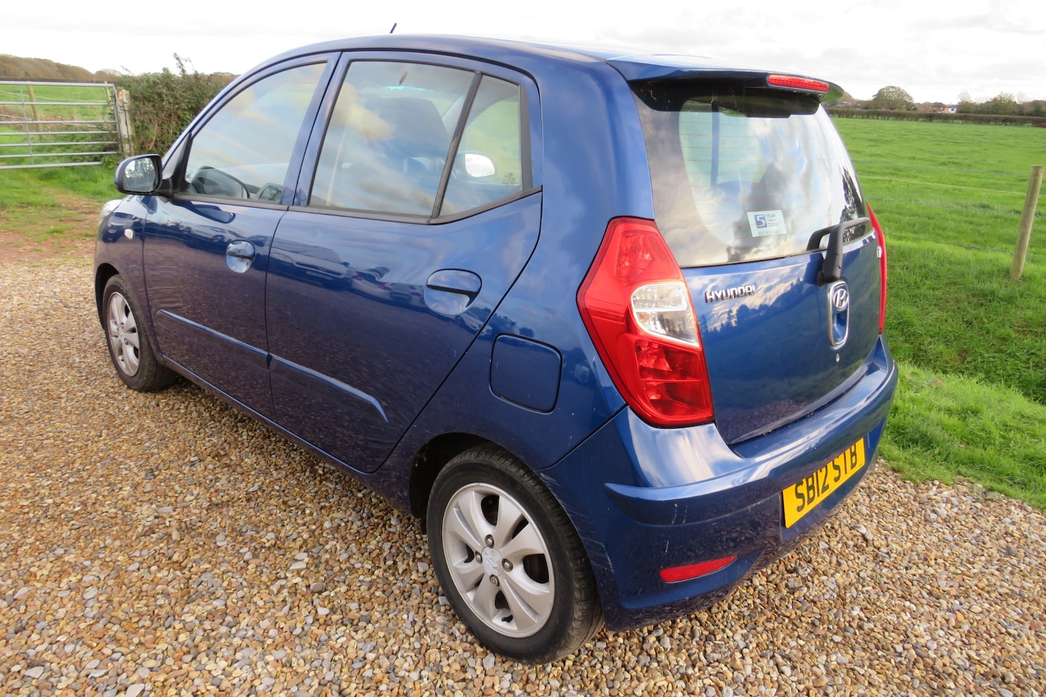 Used Hyundai i10 2012 for sale - 76436593: Photo 3