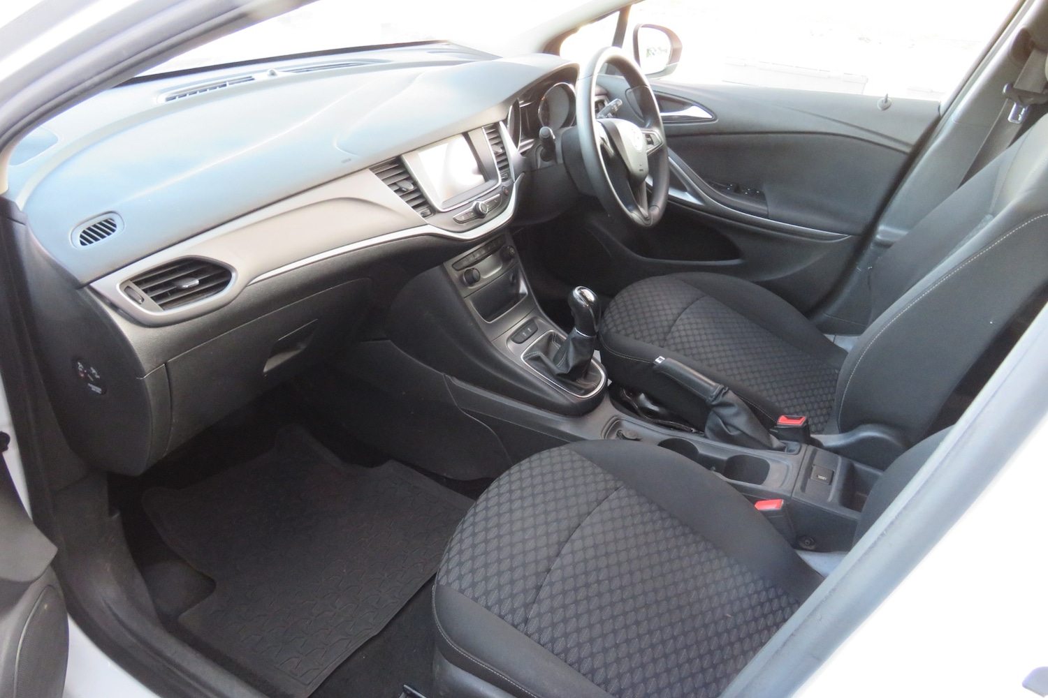 Used Vauxhall Astra 2019 for sale - 76895642: Photo 37