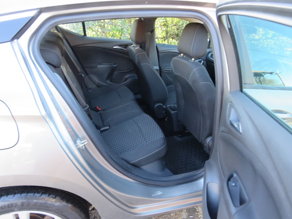 Used Vauxhall Astra 2016 for sale - 73581850: Photo 24