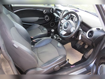 Used MINI Hatch 2009 for sale - 77813342: Photo