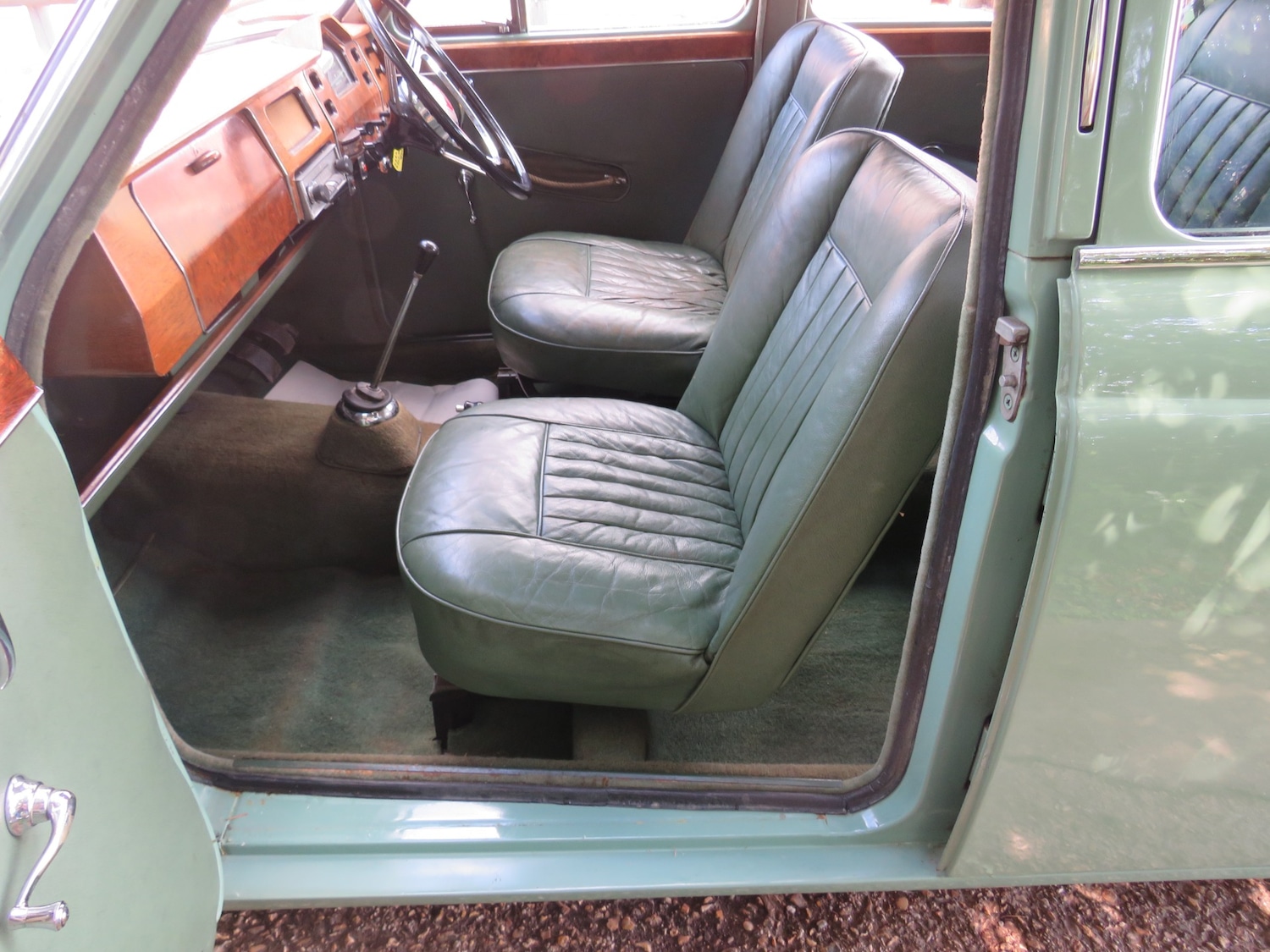 Vehicle 33
