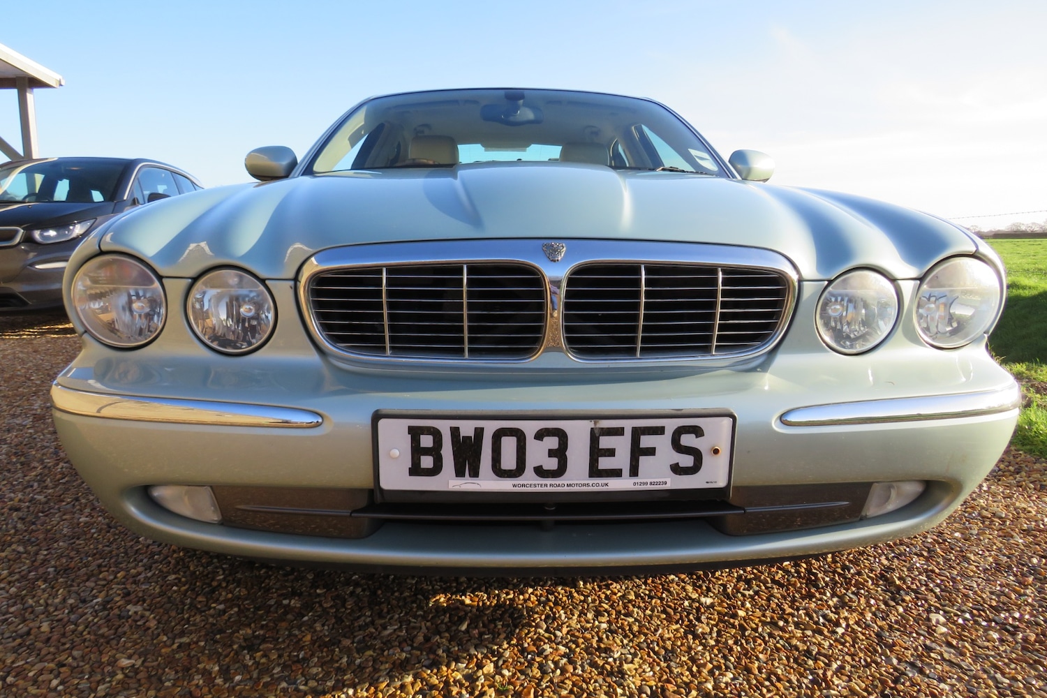 Used Jaguar XJ 2003 for sale - 76963787: Photo 2