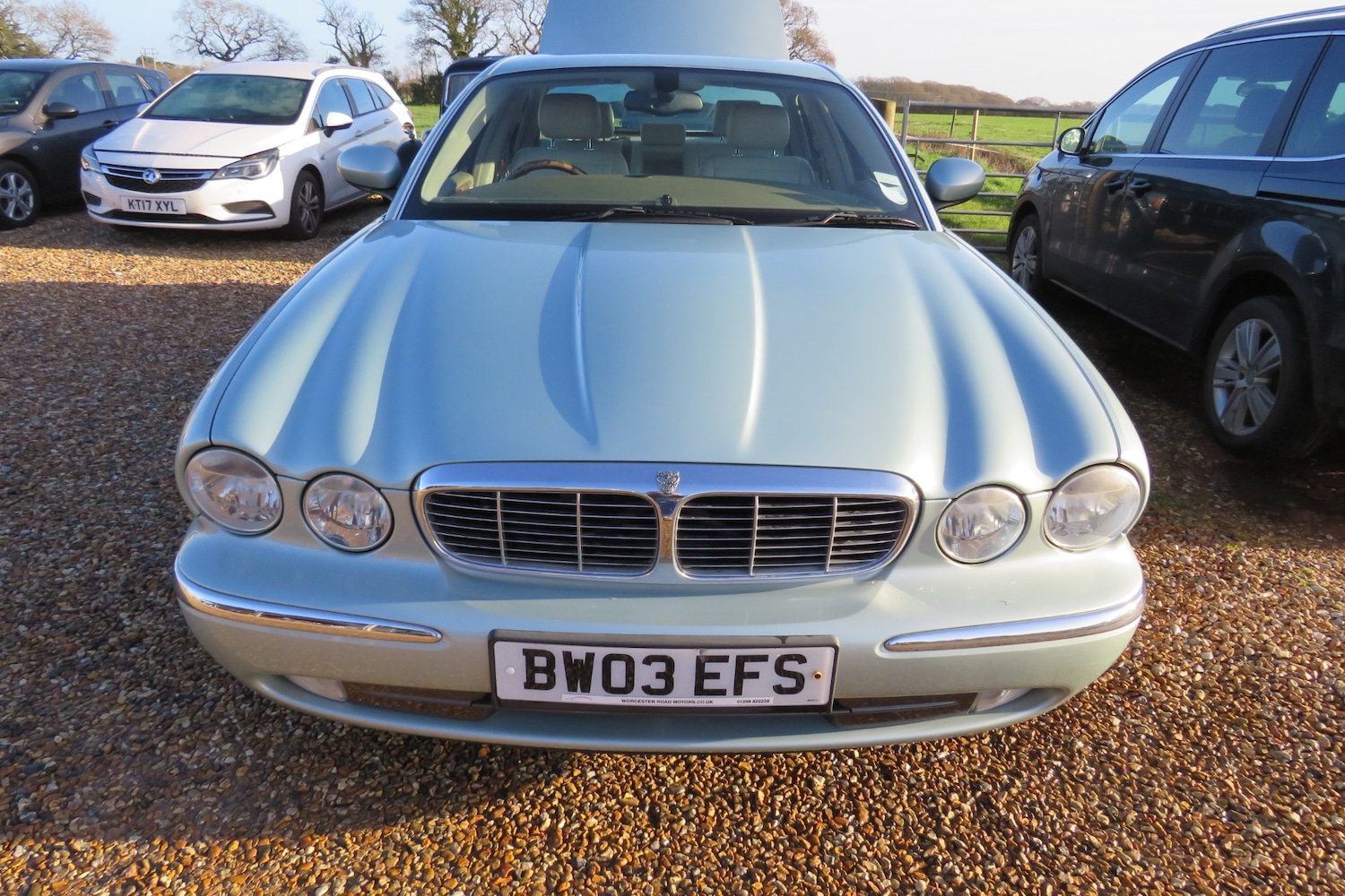 Used Jaguar XJ 2003 for sale - 76963787: Photo 5
