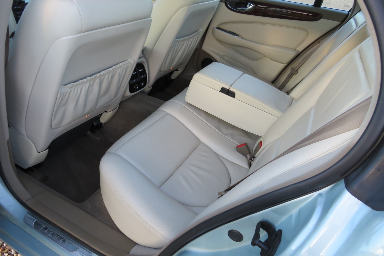 Used Jaguar XJ 2003 for sale - 76963787: Photo 71