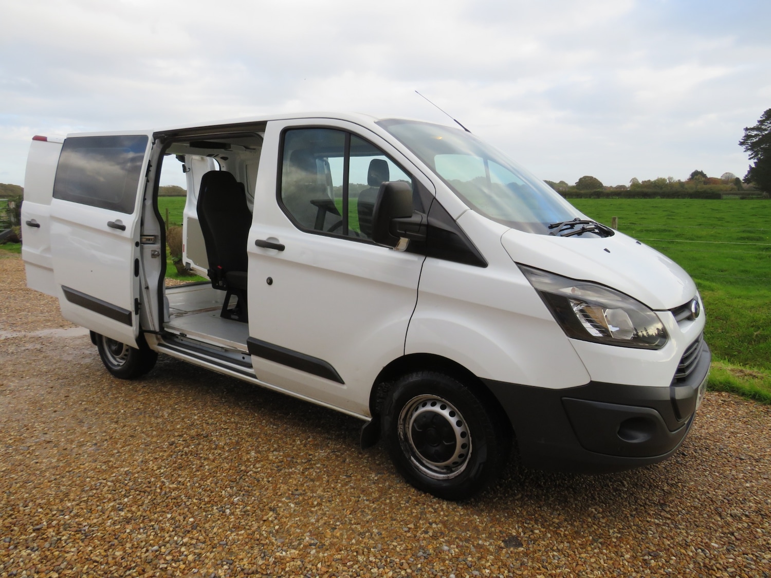 Used Ford Transit Custom 2017 for sale - 76427838: Photo 12