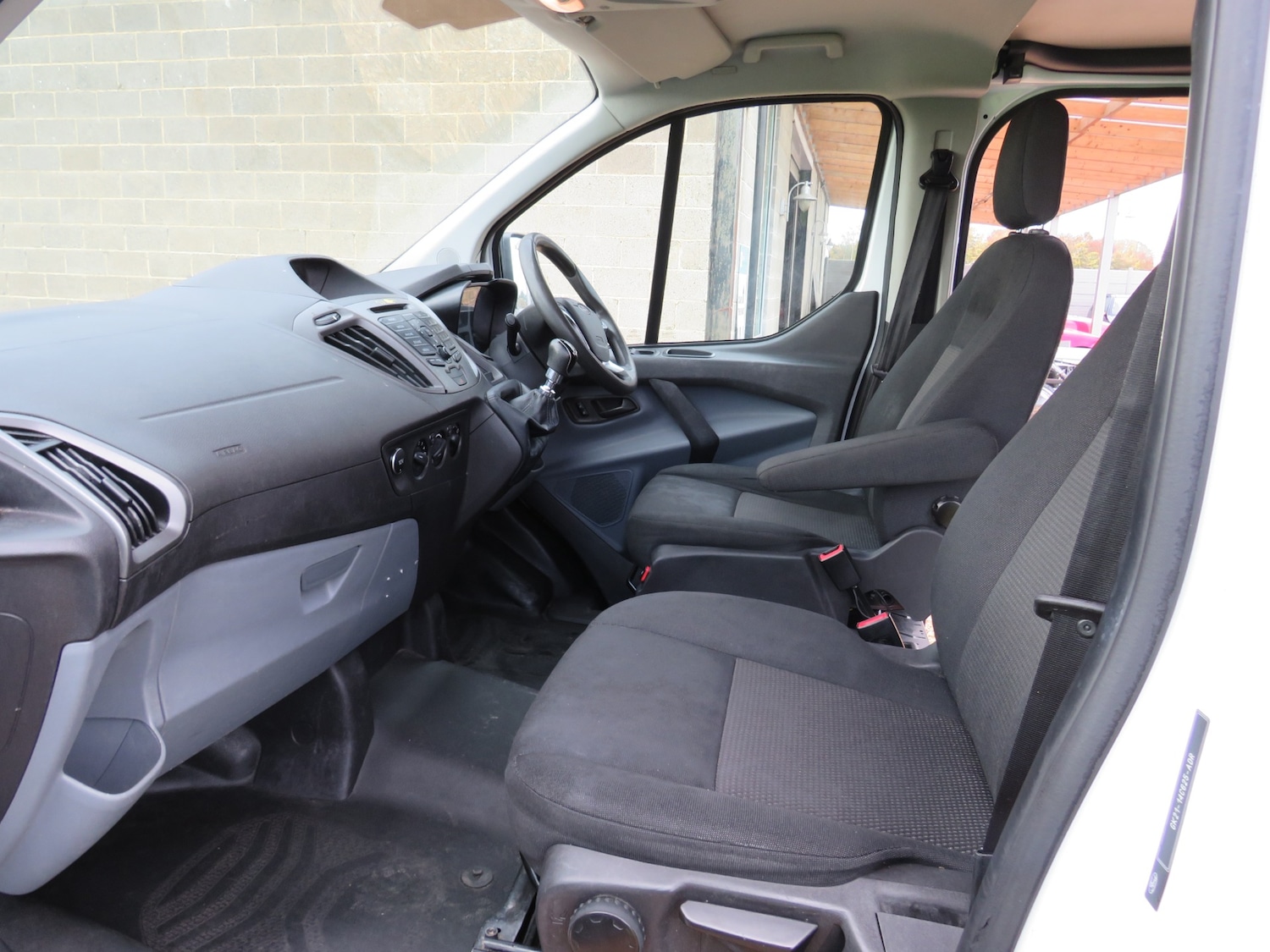 Used Ford Transit Custom 2017 for sale - 76427838: Photo 21