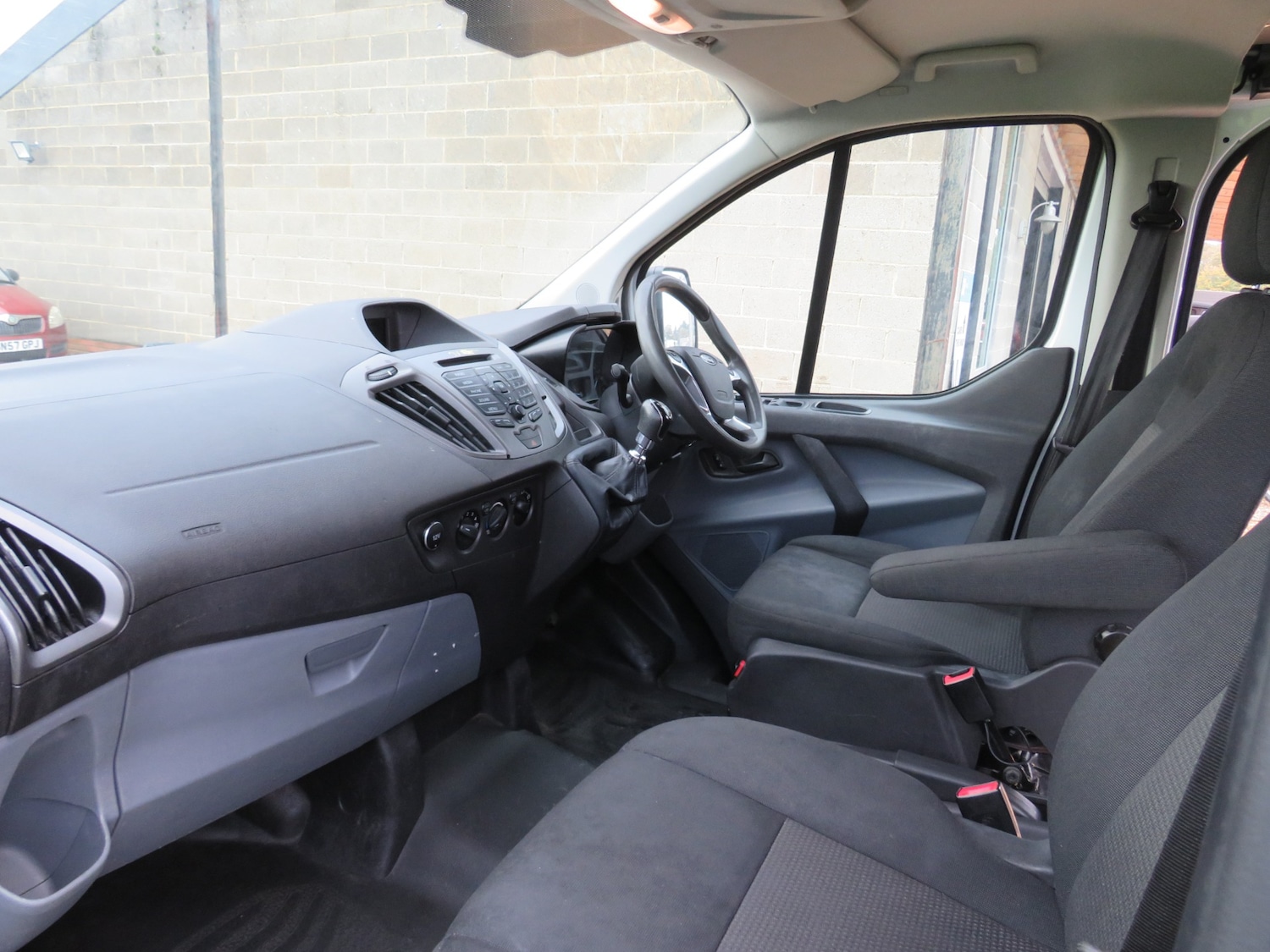 Used Ford Transit Custom 2017 for sale - 76427838: Photo 22