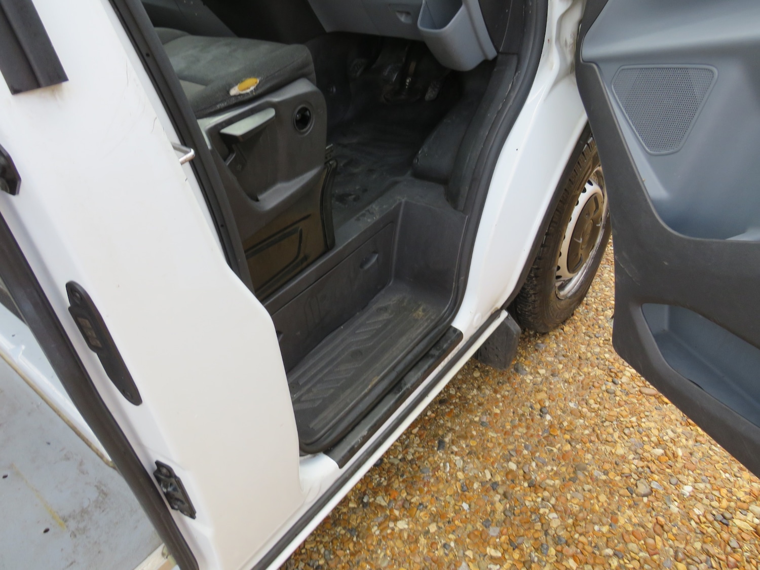 Used Ford Transit Custom 2017 for sale - 76427838: Photo 9