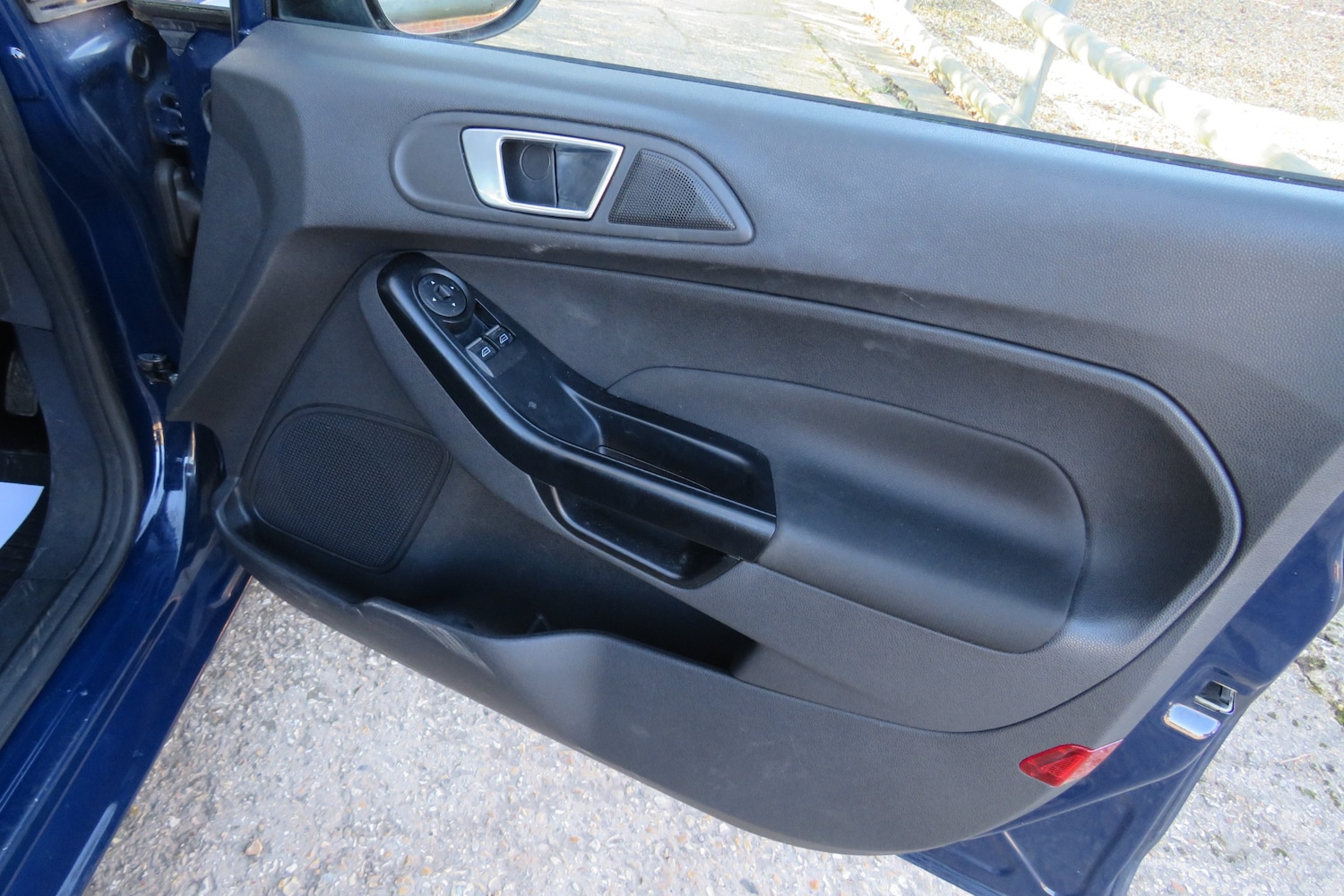 Used Ford Fiesta 2015 for sale - 76663848: Photo 25