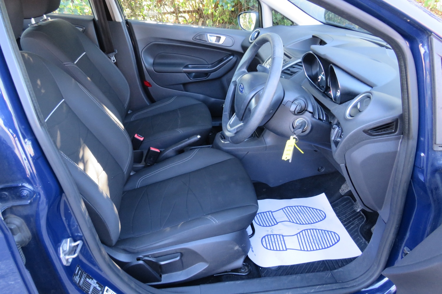 Used Ford Fiesta 2015 for sale - 76663848: Photo 4