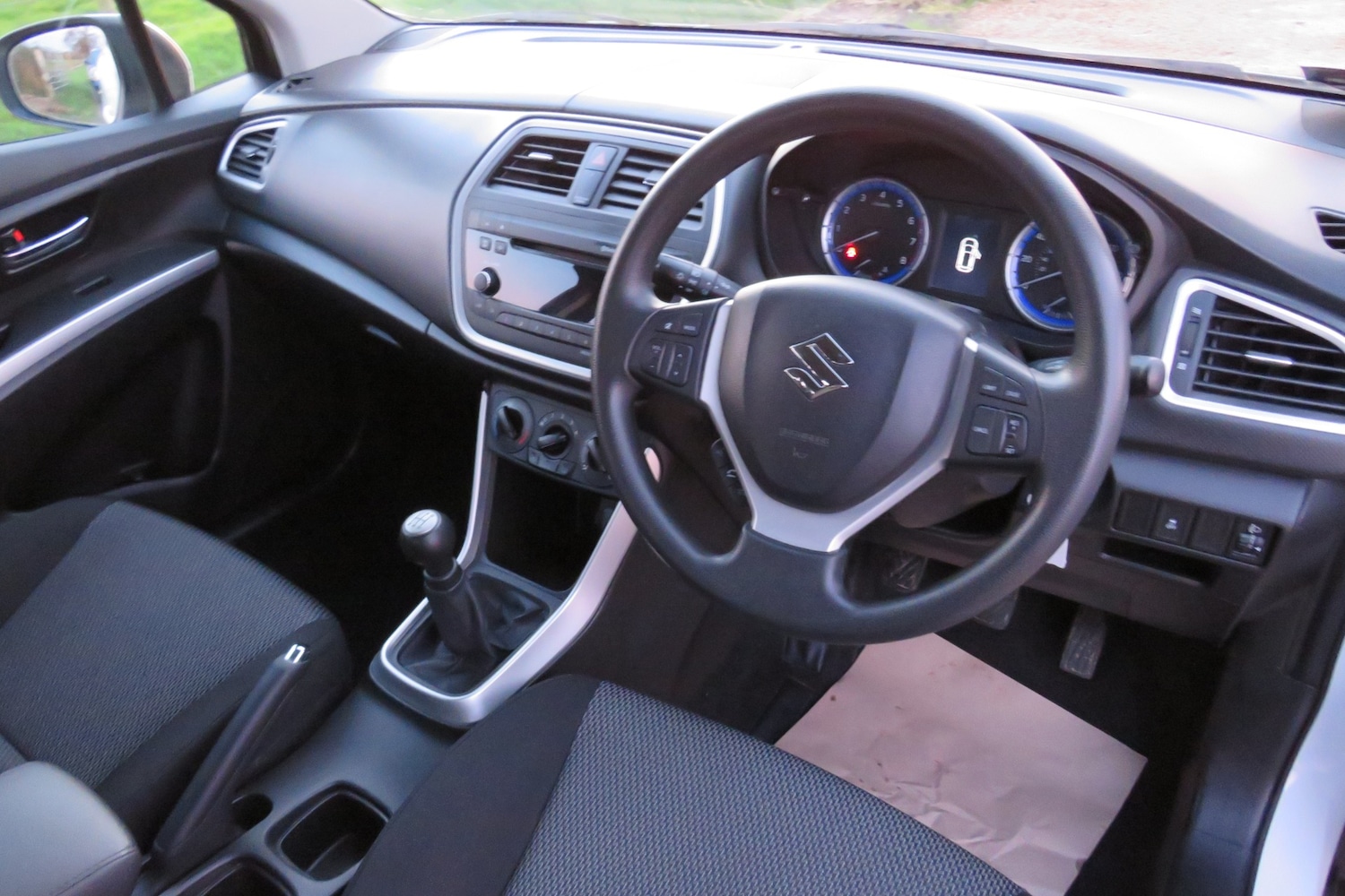 Used Suzuki SX4 S-Cross 2015 for sale - 76963009: Photo 13