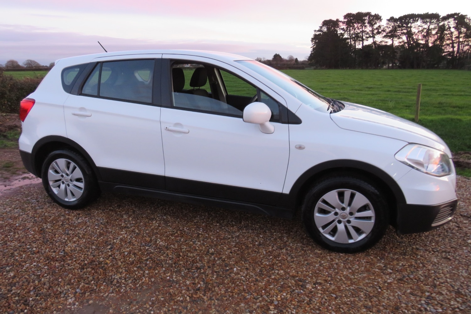 Used Suzuki SX4 S-Cross 2015 for sale - 76963009: Photo 5