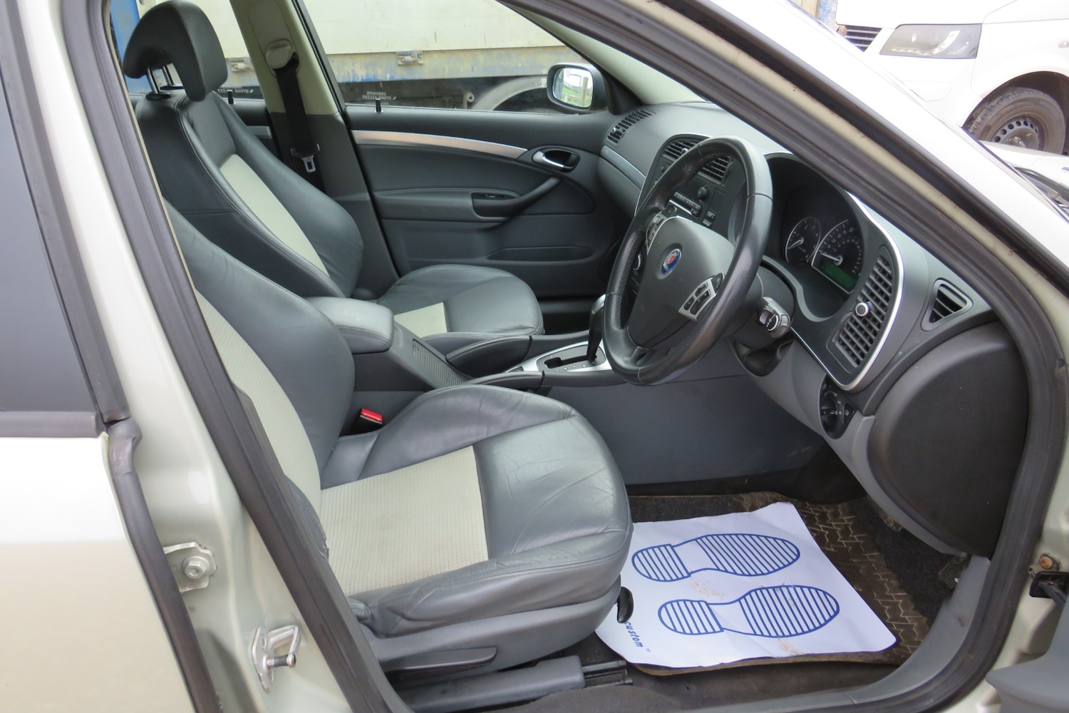 Used Saab 9-3 2007 for sale - 77640698: Photo 3