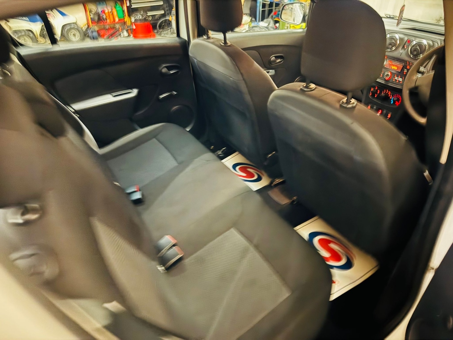 Used Dacia Sandero 2015 for sale - 77032834: Photo 19