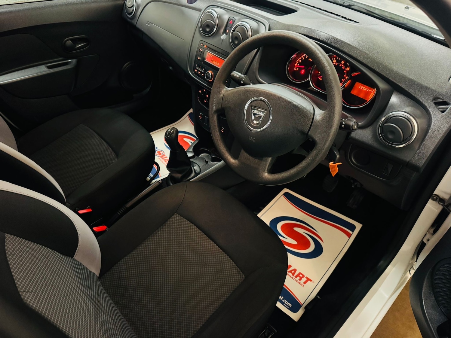 Used Dacia Sandero 2015 for sale - 77032834: Photo 23