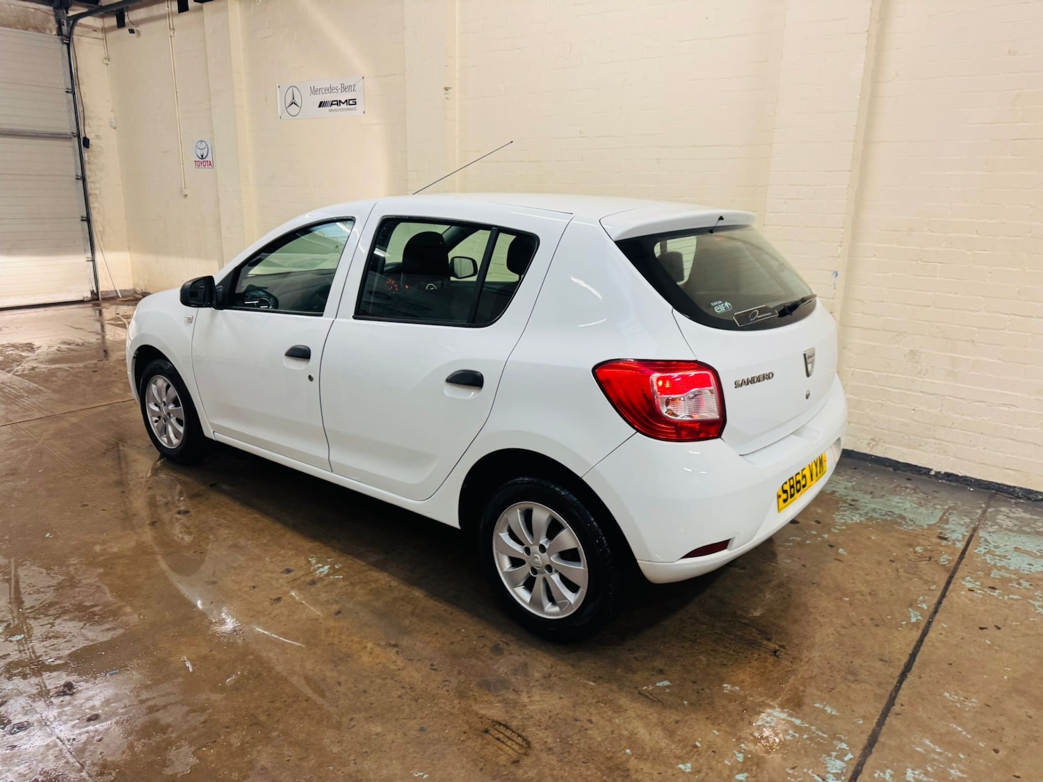 Used Dacia Sandero 2015 for sale - 77032834: Photo 8