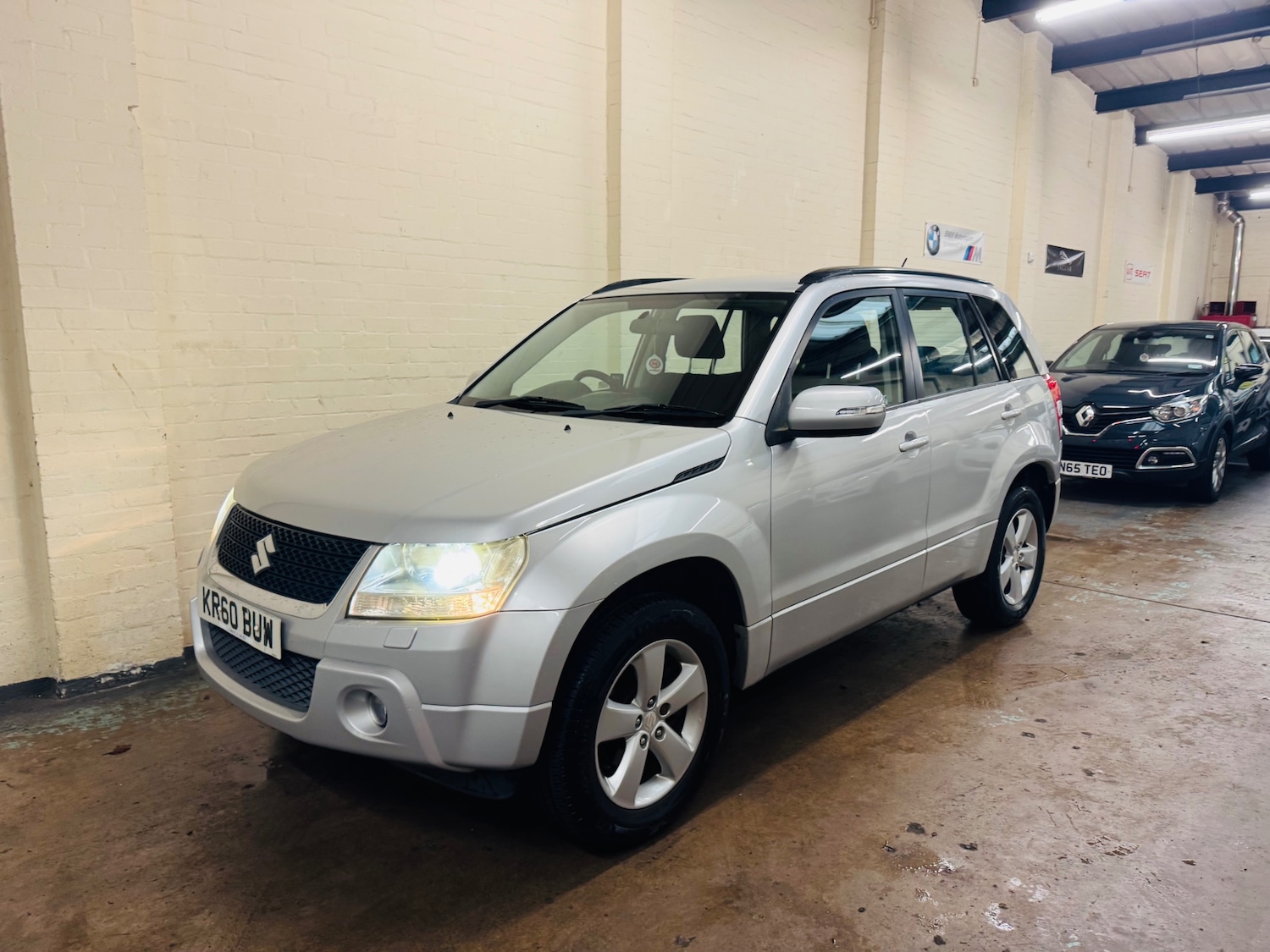 Used Suzuki Grand Vitara 2010 for sale - 76488536: Photo 1