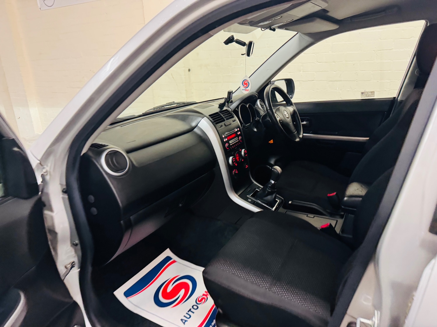 Used Suzuki Grand Vitara 2010 for sale - 76488536: Photo 25