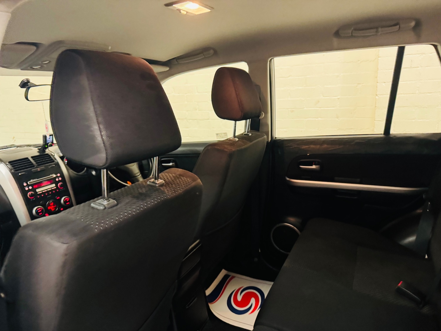 Used Suzuki Grand Vitara 2010 for sale - 76488536: Photo 28